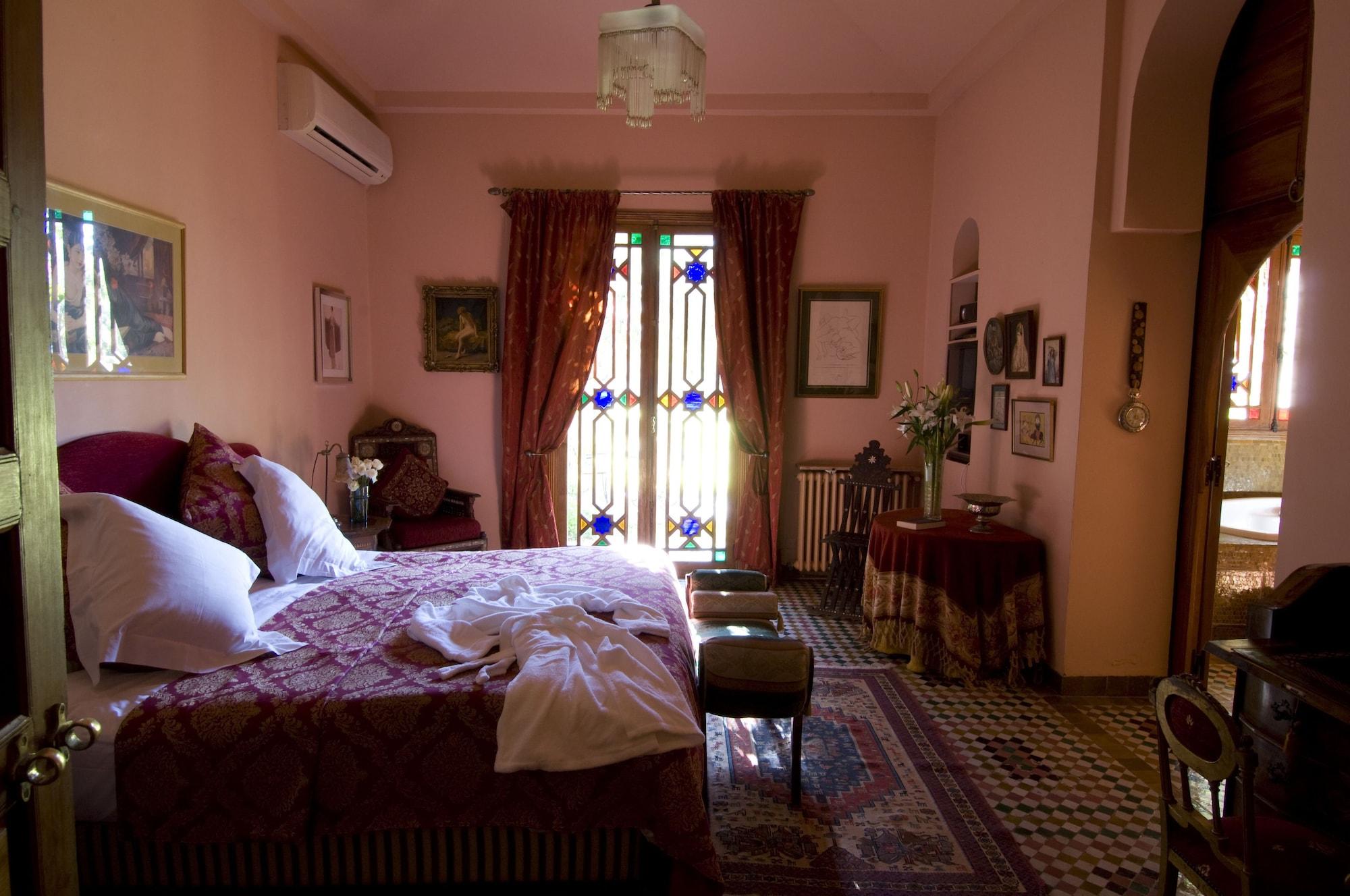 Dar Ayniwen Garden Hotel & Bird Zoo Marrakesh Exterior photo