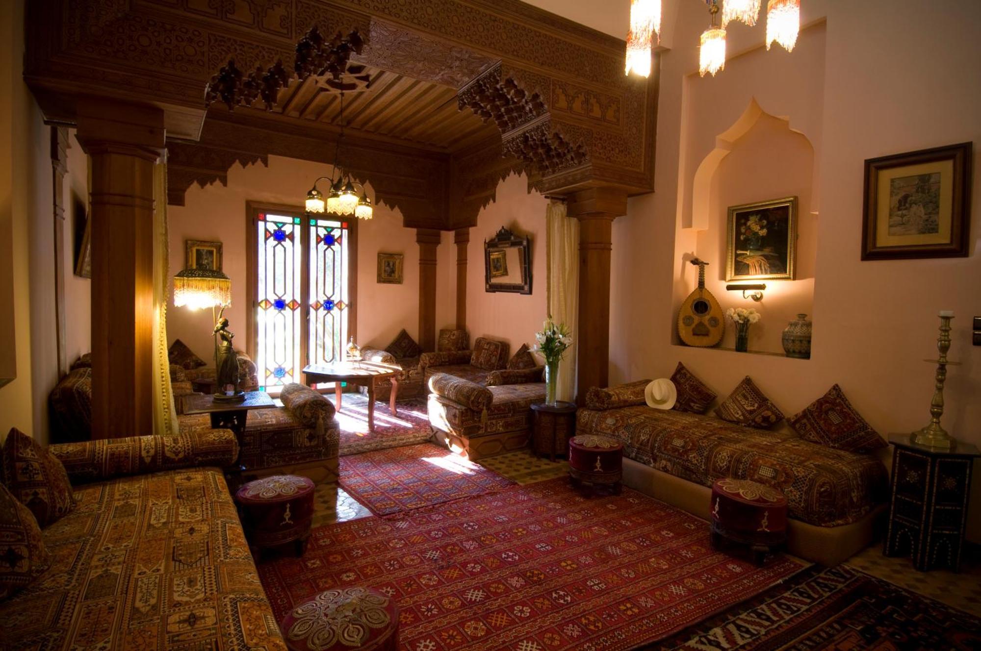 Dar Ayniwen Garden Hotel & Bird Zoo Marrakesh Exterior photo