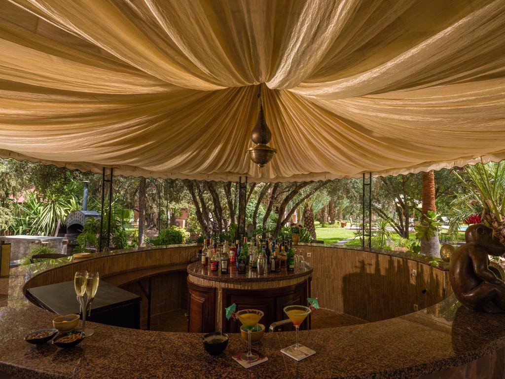 Dar Ayniwen Garden Hotel & Bird Zoo Marrakesh Exterior photo